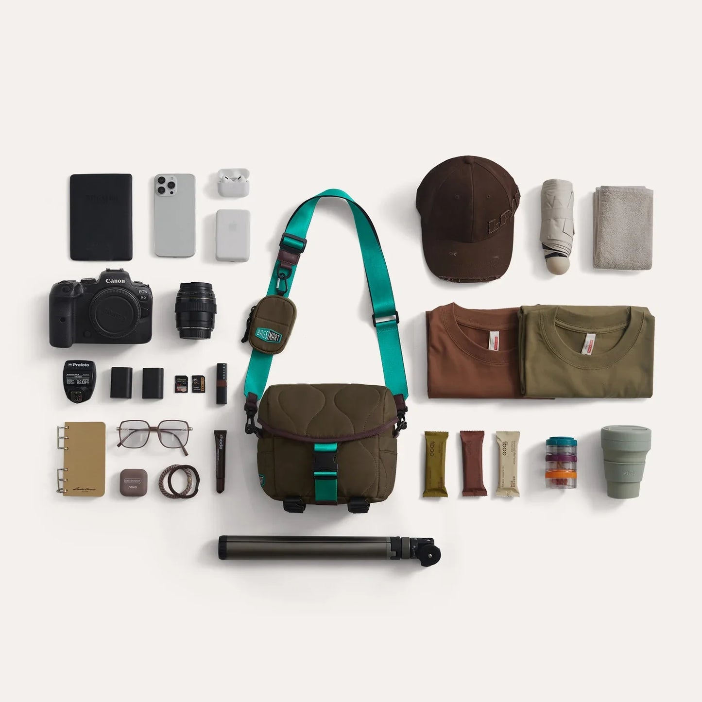 Vionsi Paz 4L Camera Sling