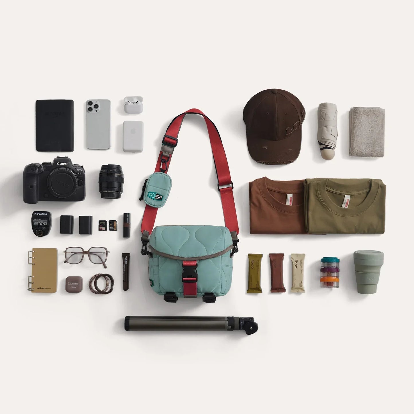 Vionsi Paz 4L Camera Sling
